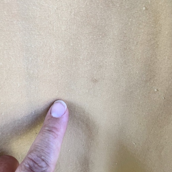 Yellow gold oversized short sleeve button up shirt. - Picture 8 of 8